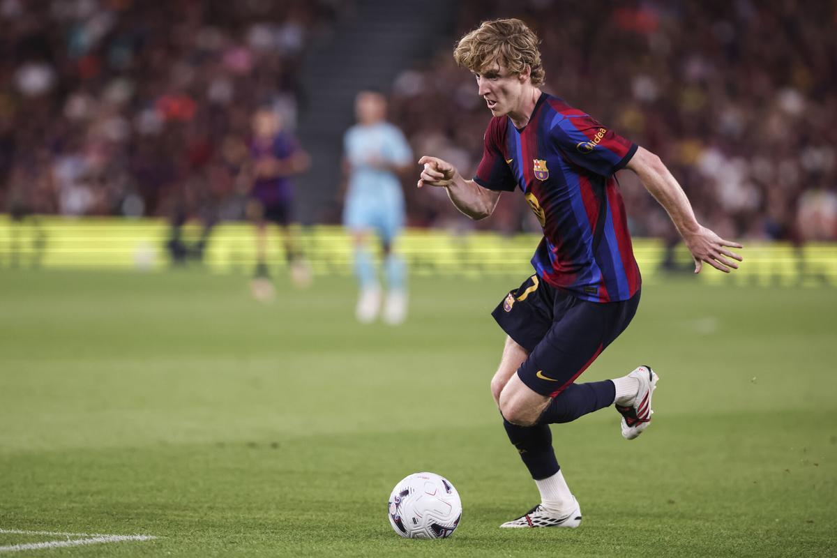 Sport: Il Barcellona salda cinque debiti di trasferimento, il pagamento di Gordon rinviato al 2027