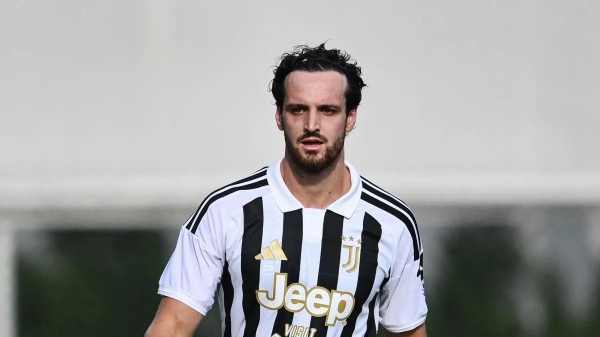 Ancien entraîneur : Gatti devrait être titulaire, vouloir le vendre serait une erreur pour la Juventus