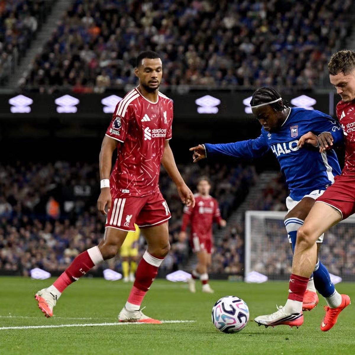 McManaman hopes Wirtz adapts to Premier League and thrives under Iraola