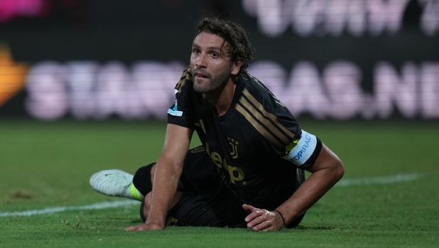 Mi Sport: Locatelli nguy cơ bị chấn thương sụn chêm, Juventus tiếp tục gặp khó khăn về chấn thương