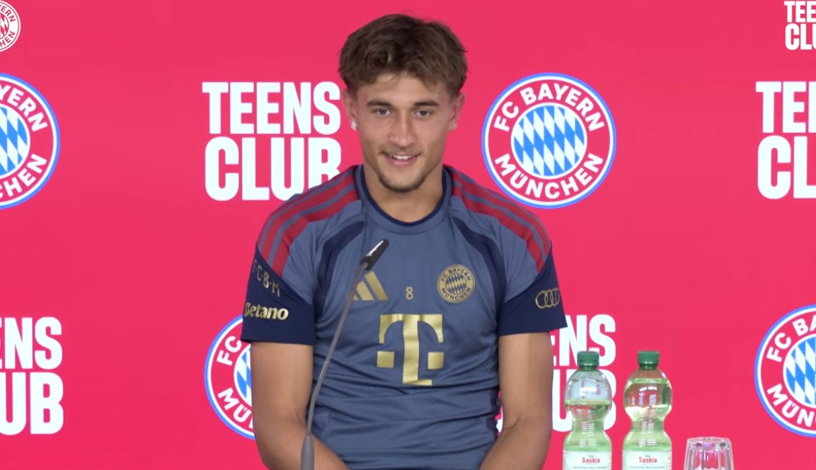 Tom Bischof: Mein größter Traum ist der WM-Titel mit Deutschland; ich spiele gerne auf der Sechs
