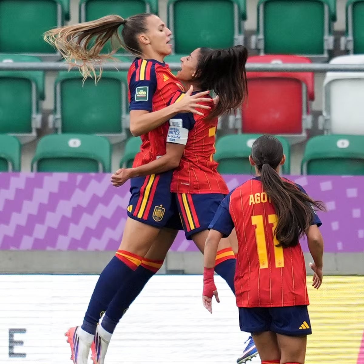 Tiqui-taca de La Rojita para empezar con buen pie el Mundial