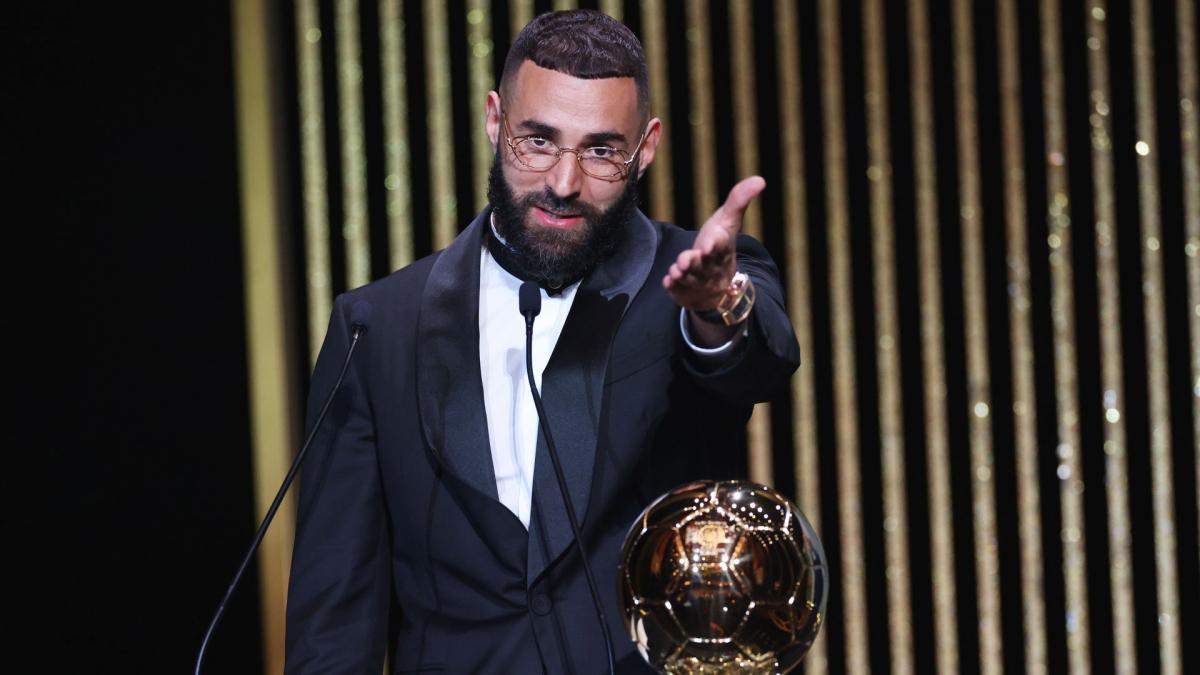 カリム・ベンゼマ「ロナウドが史上最高のストライカー」