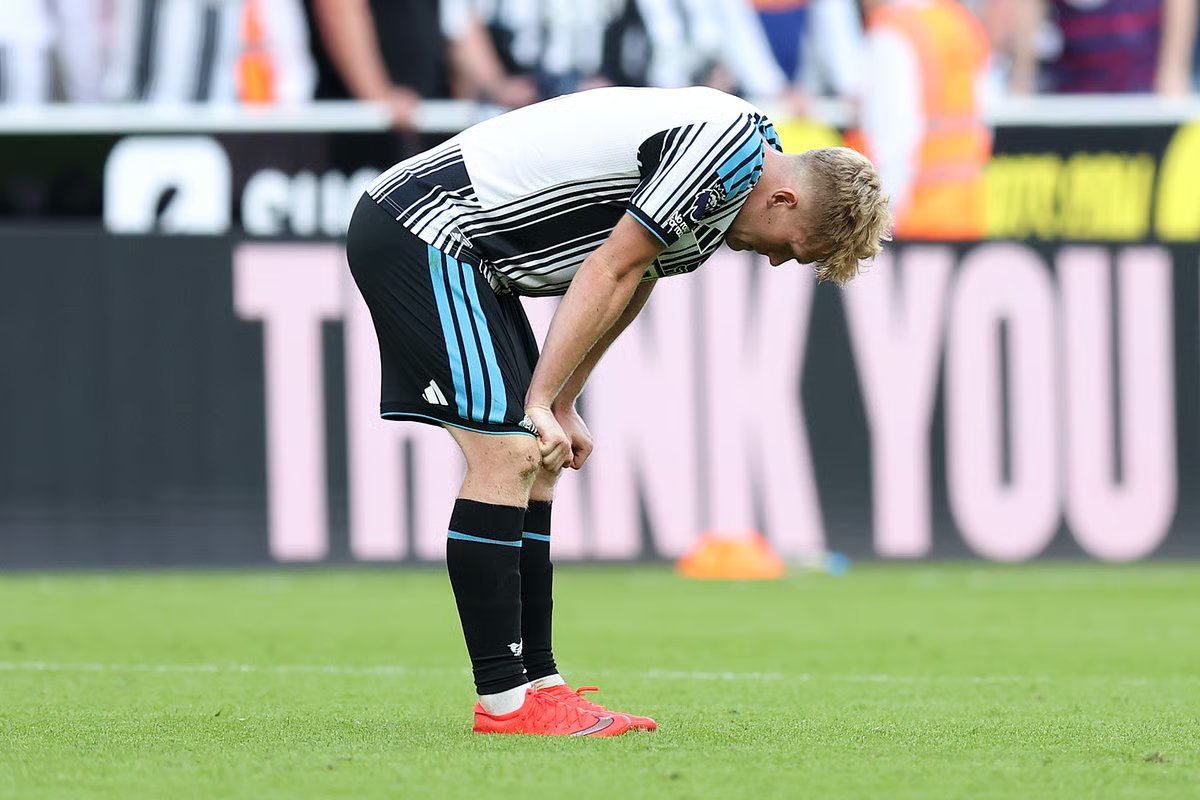 Evening Standard: Man United cible Kjaer de Newcastle pour 70 M£