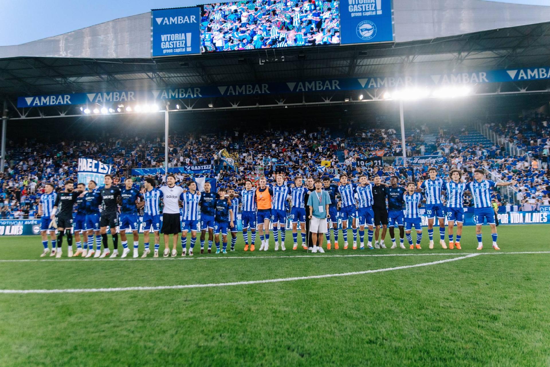 Flores leads Alavés to best start in club history with 3 wins, 1 draw
