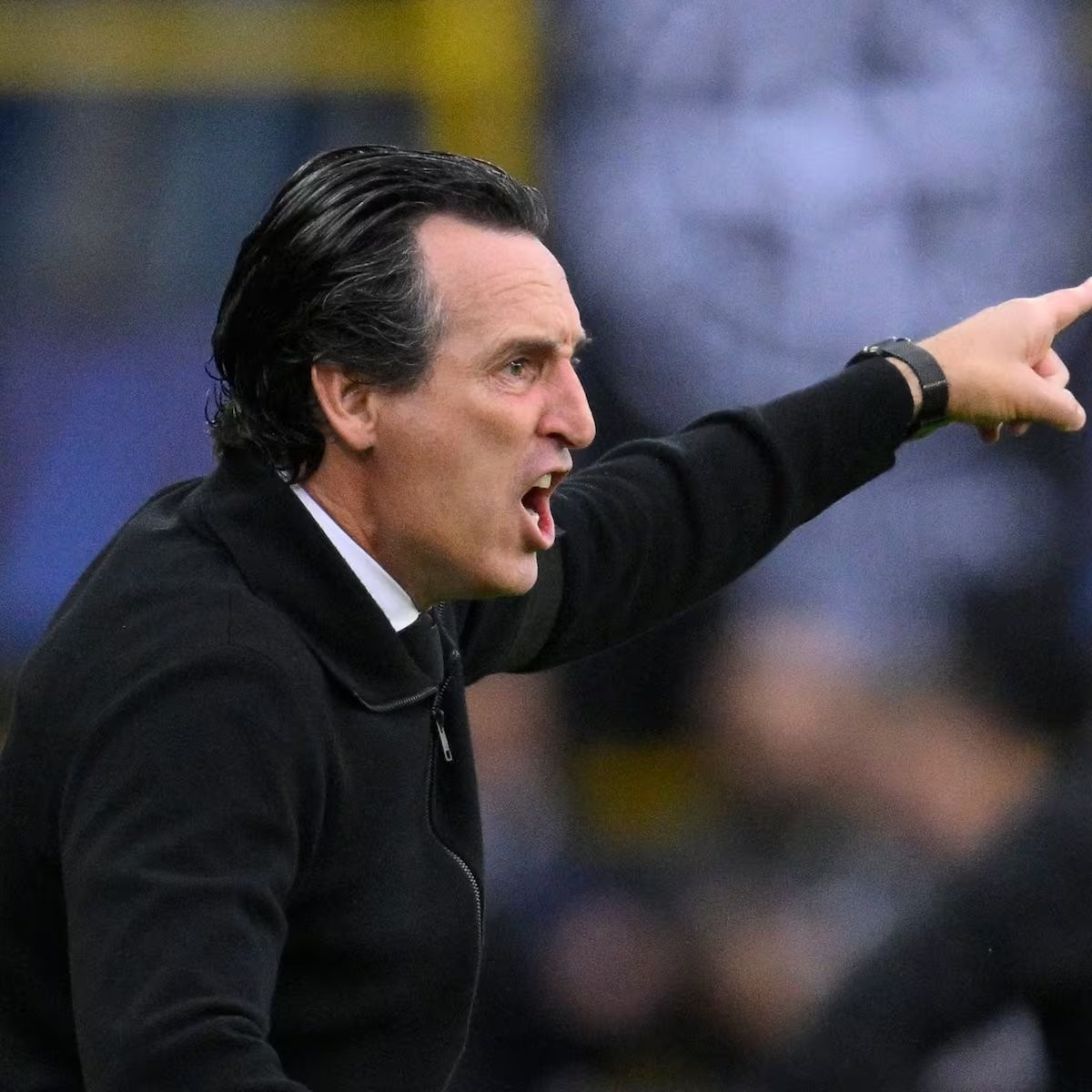 Emery se desquita en Europa