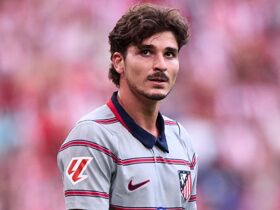 Arsenal news: Julian Alvarez behaviour speaks volumes as private chat with team-mate emerges