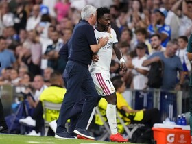 Mourinho Selamatkan Vinicius dari Cemooh Suporter Real Madrid
