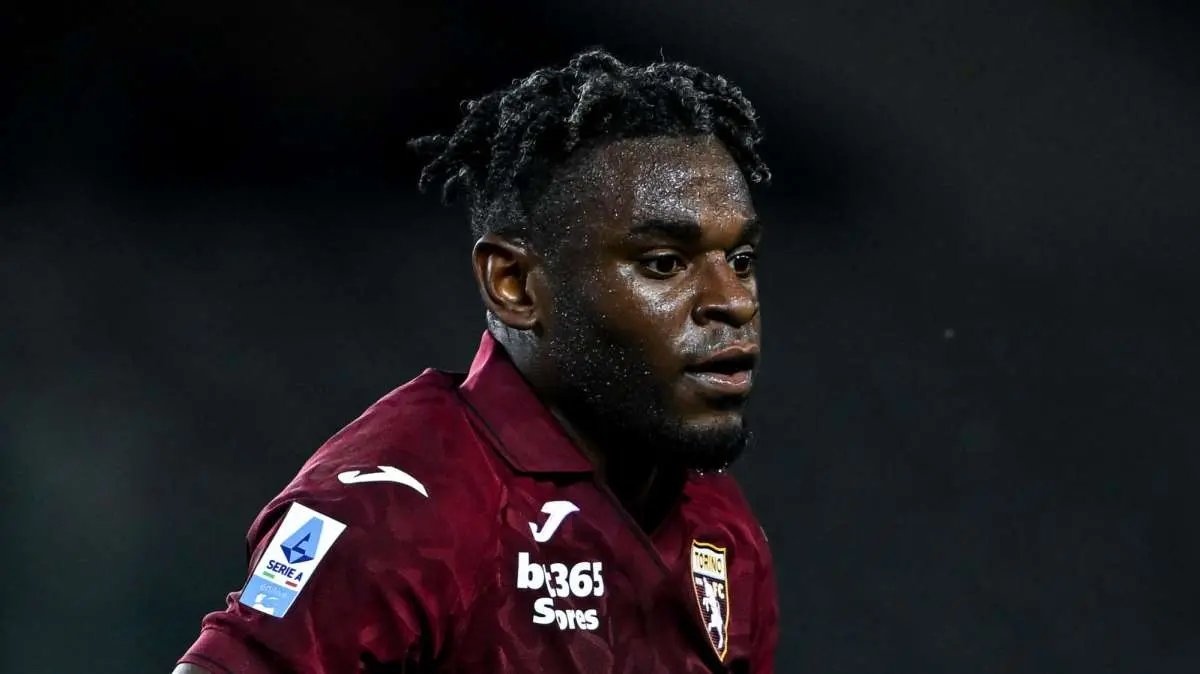 Tuttosport: Zapatas Knieprobleme belasten Torino, Einsatzzeiten streng kontrolliert