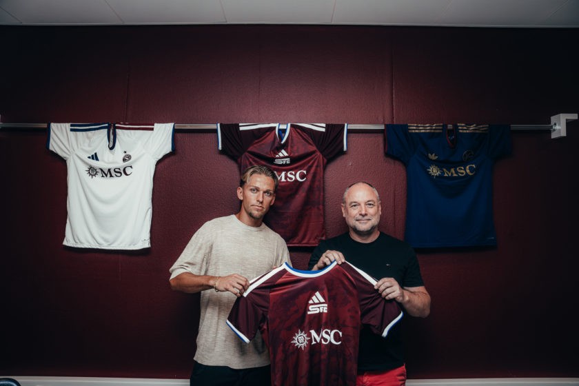 Resmi: Winger Bologna Karlsson Dipinjamkan ke Servette di Liga Super Swiss