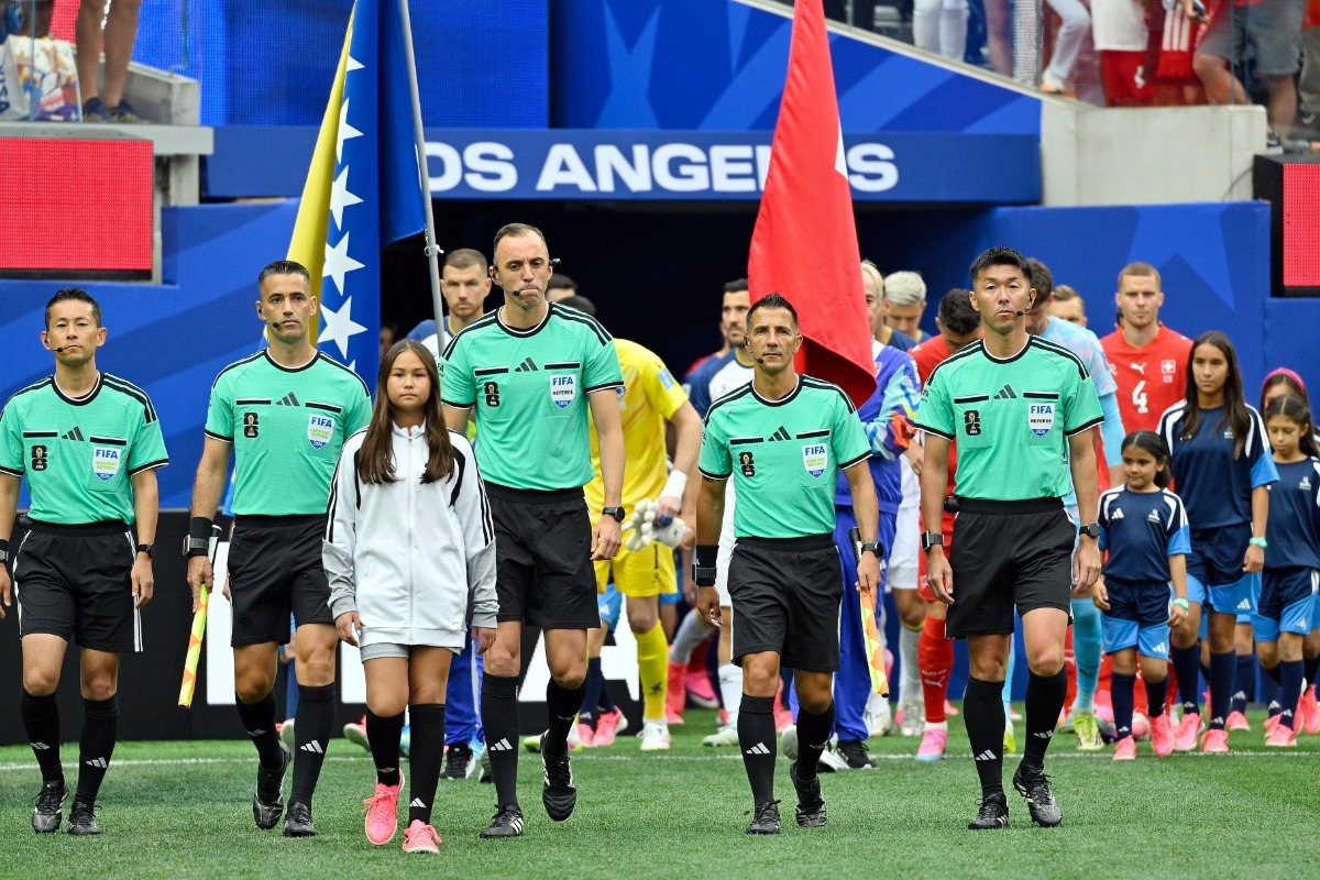 Les médias japonais : La JFA accélère la formation de jeunes arbitres pour la phase à élimination directe de la Coupe du Monde 2034