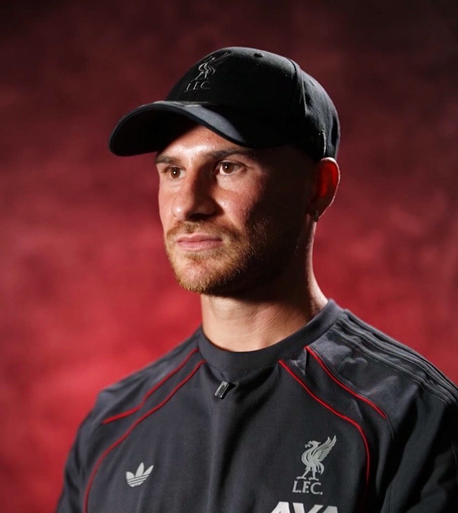Mac Allister praises Barcola's speed, explosiveness, and importance to Liverpool