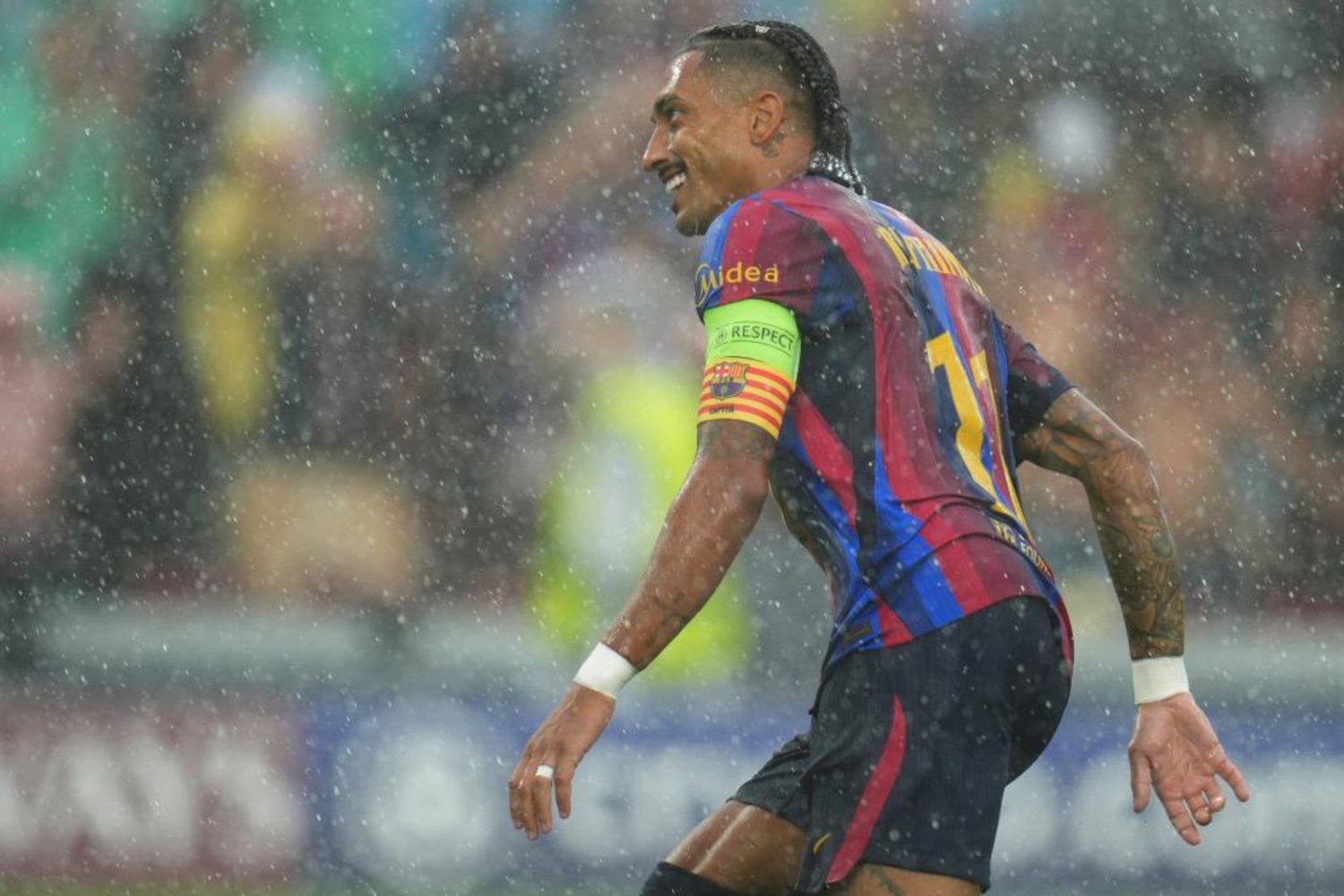 Raphinha becomes first Barcelona player to score in first 5 games across two competitions