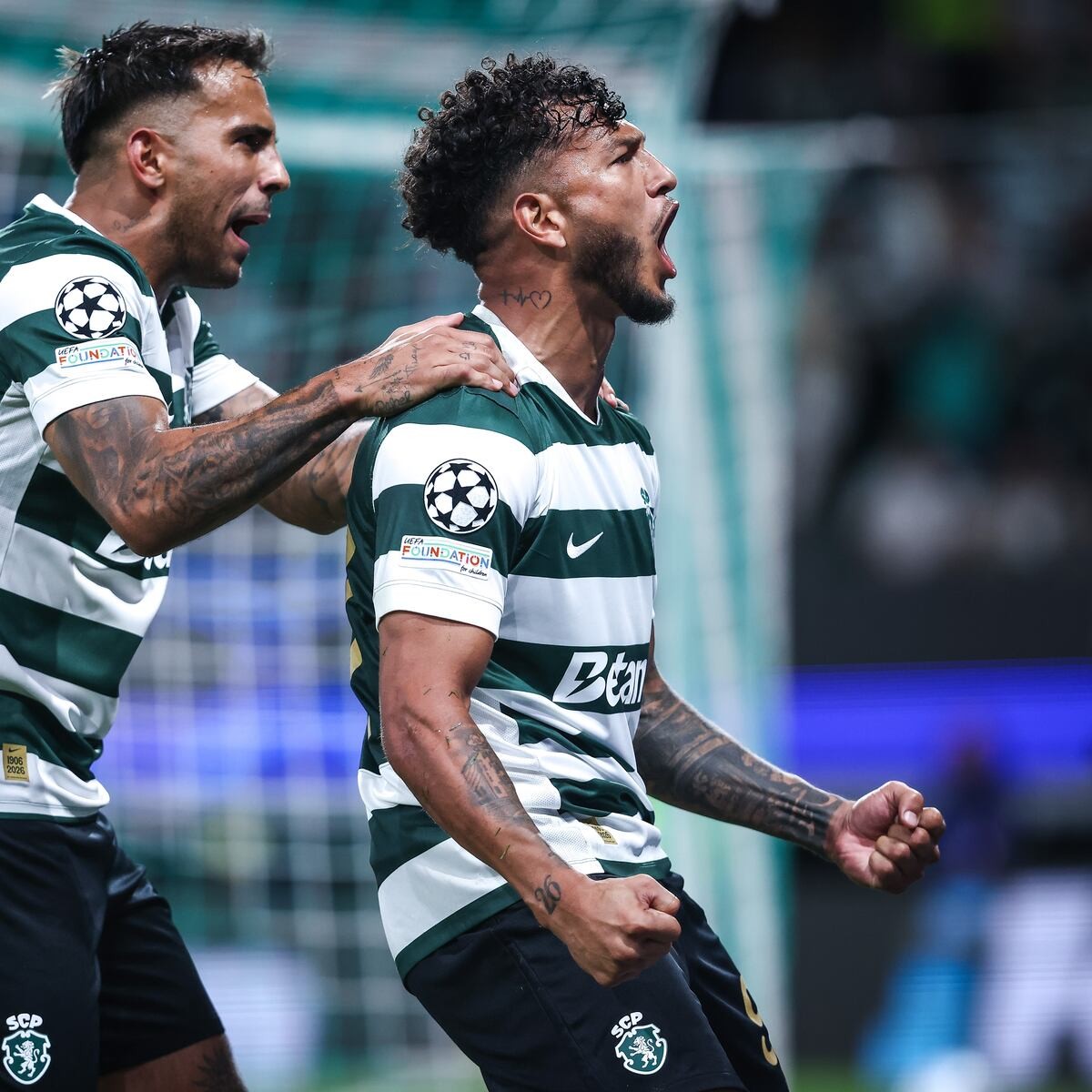 Luis Suárez enseña los colmillos