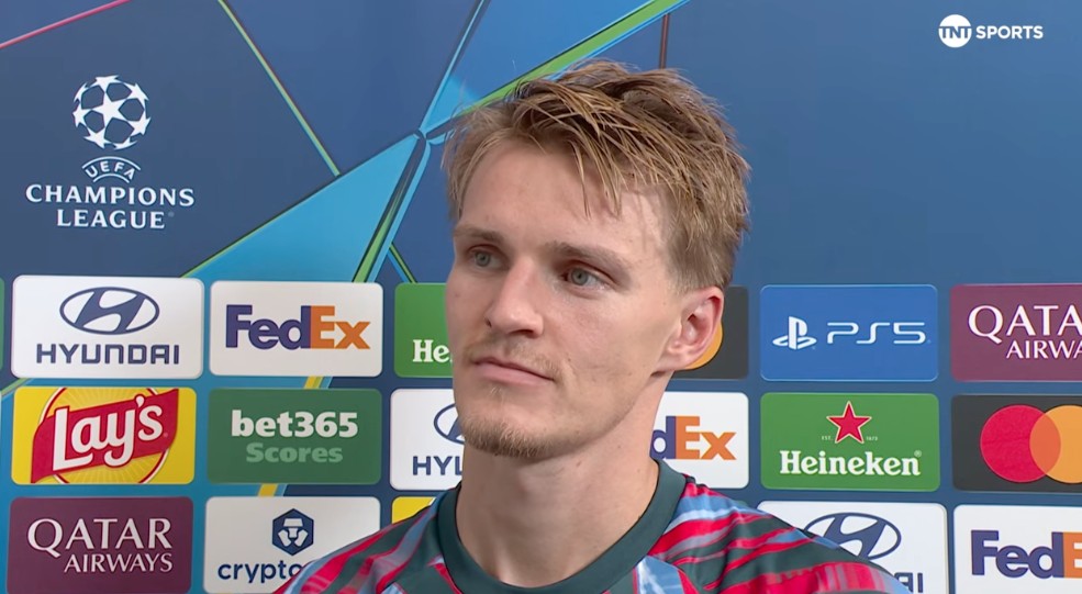 Ødegaard: No vi el balón entrar, solo escuché los vítores tras caerme después de chutar