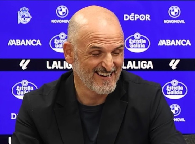 Le directeur du Deportivo avait renoncé à Casado, mais le dossier a rebondi en dernière minute