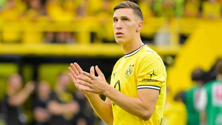 Kovac: Schlotterbeck e Bensebaini stanno bene, disponibili nel weekend