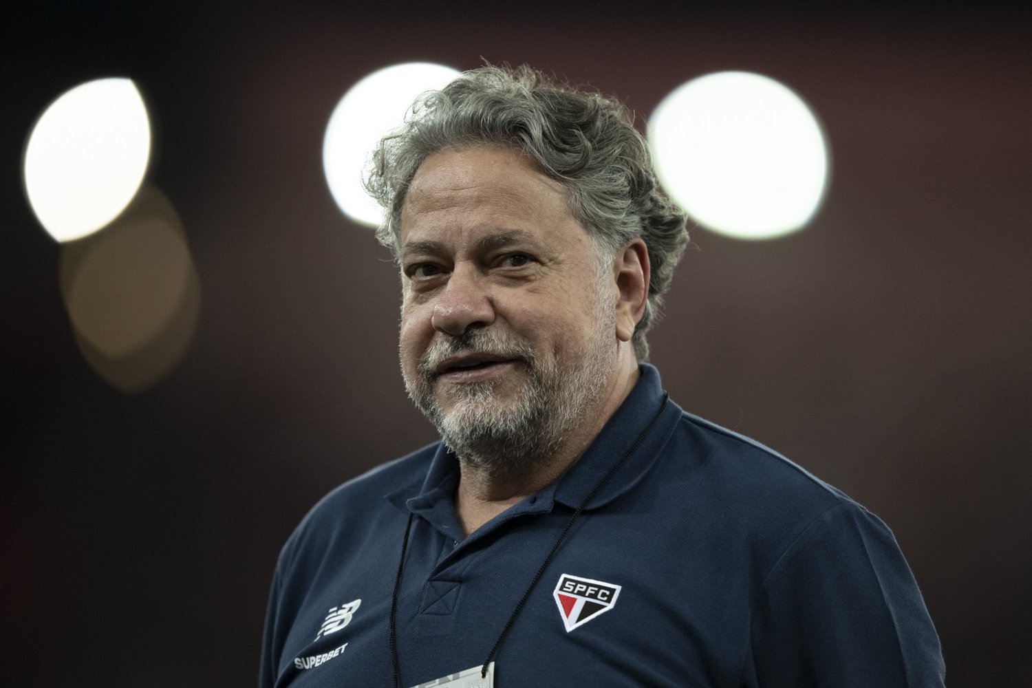 São Paulo expulsa al expresidente Julio Casares tras investigación policial