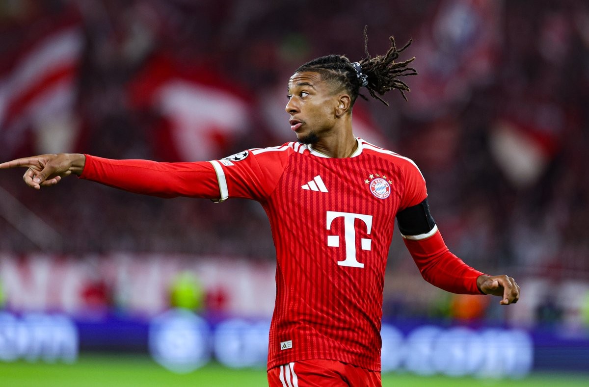 Olise có 4 lần góp công vào 3 bàn thắng/trận ở Champions League cho Bayern, ngang Raphinha