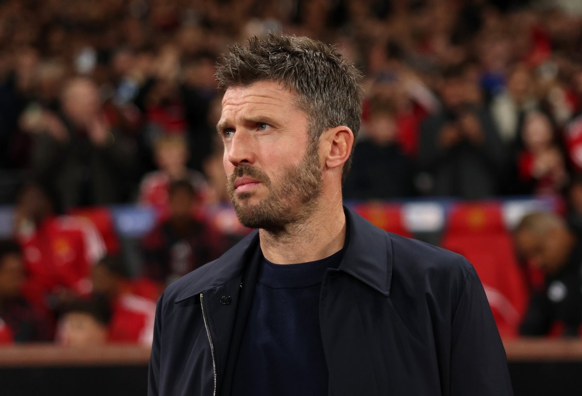 Carrick è il 2° allenatore inglese a vincere le prime due partite di Champions League, dopo Rosenior