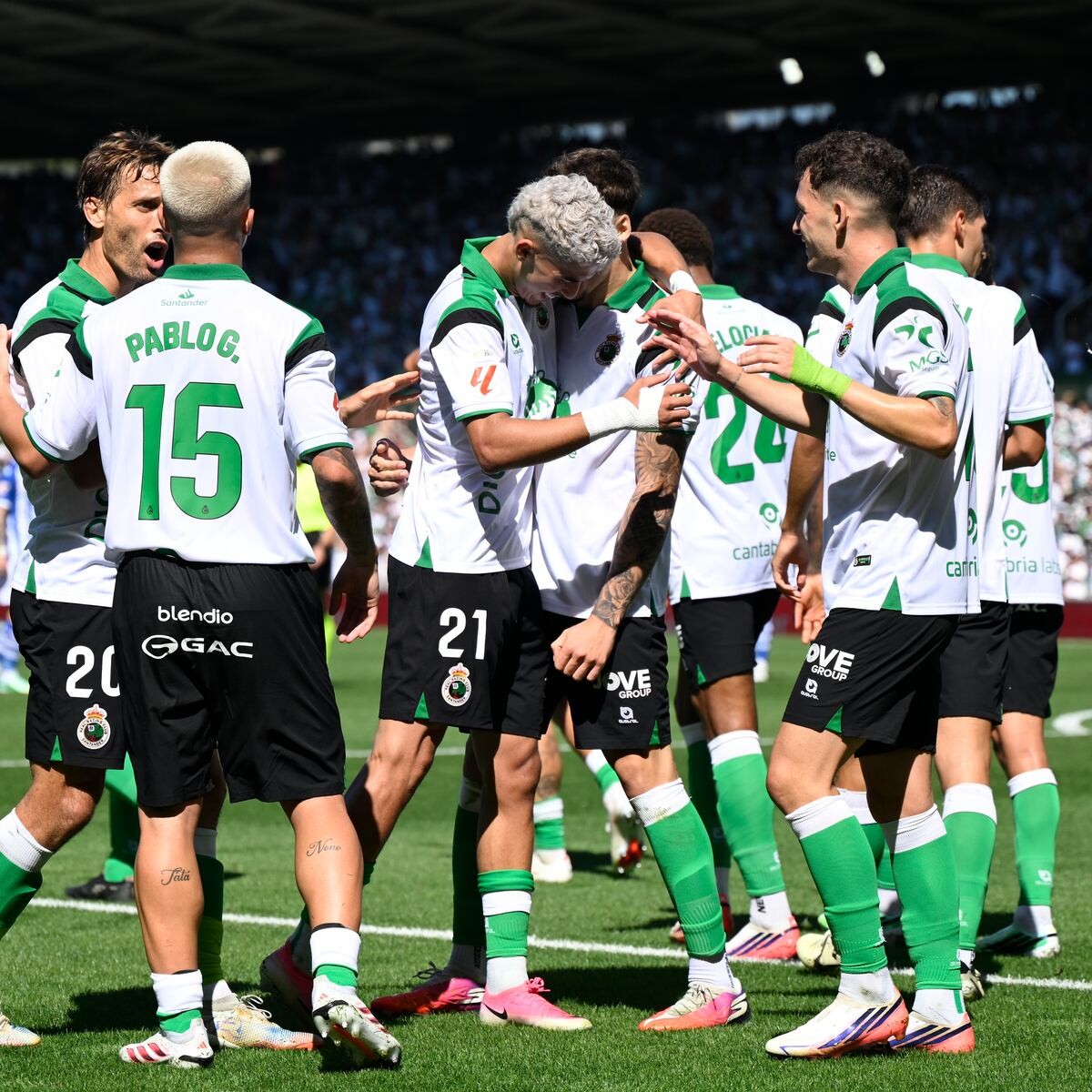 Racing de Santander - Alavés, hoy en directo: última hora de LaLiga EA Sports en vivo