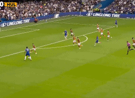 半场：切尔西1-2赫尔城，罗杰斯破门，贝卢米双响