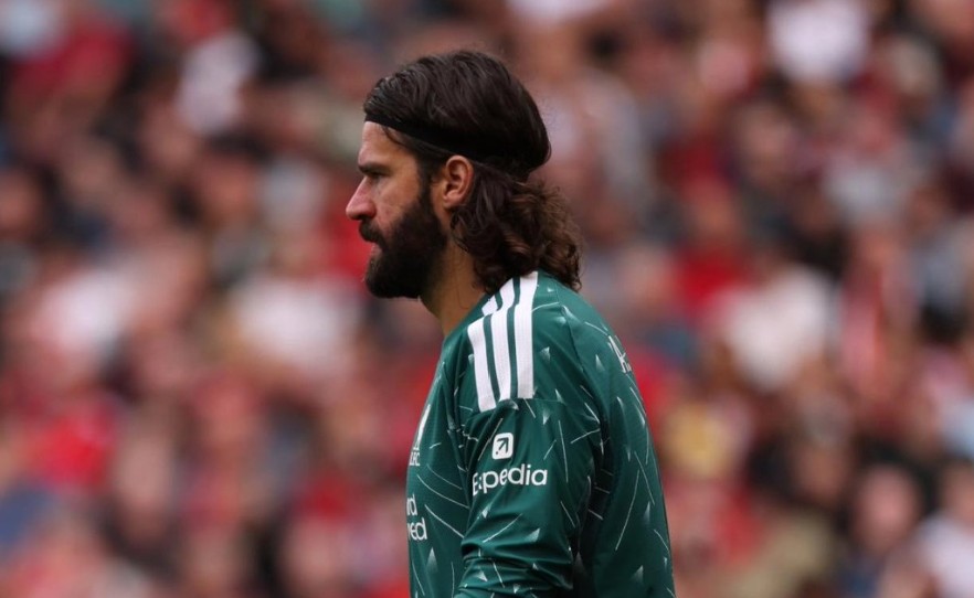 Alisson : Liverpool ne peut pas célébrer son invincibilité avec trois nuls, nous voulons juste les trois points