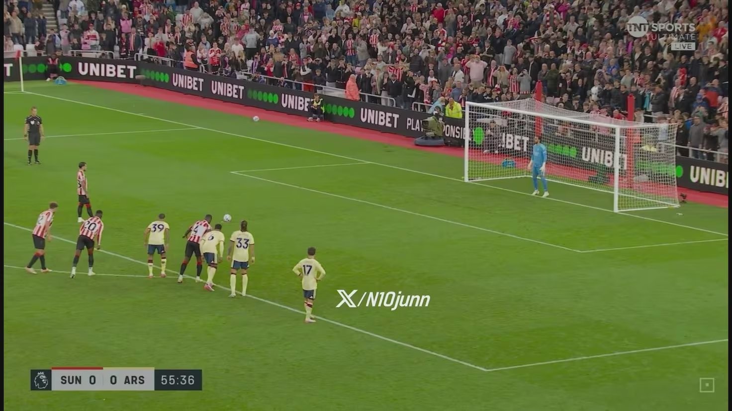 Manos de hierro de Raya: locura total como salvó este penalti para evitar la debacle del Arsenal