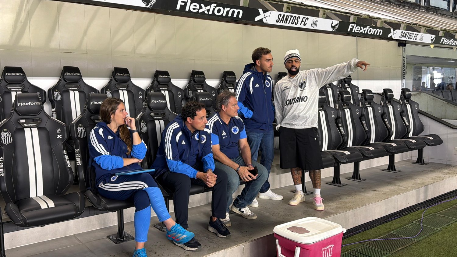 Globo Esporte: Barbosa trifft Cruzeiro-Führung und deutet Rückkehr an
