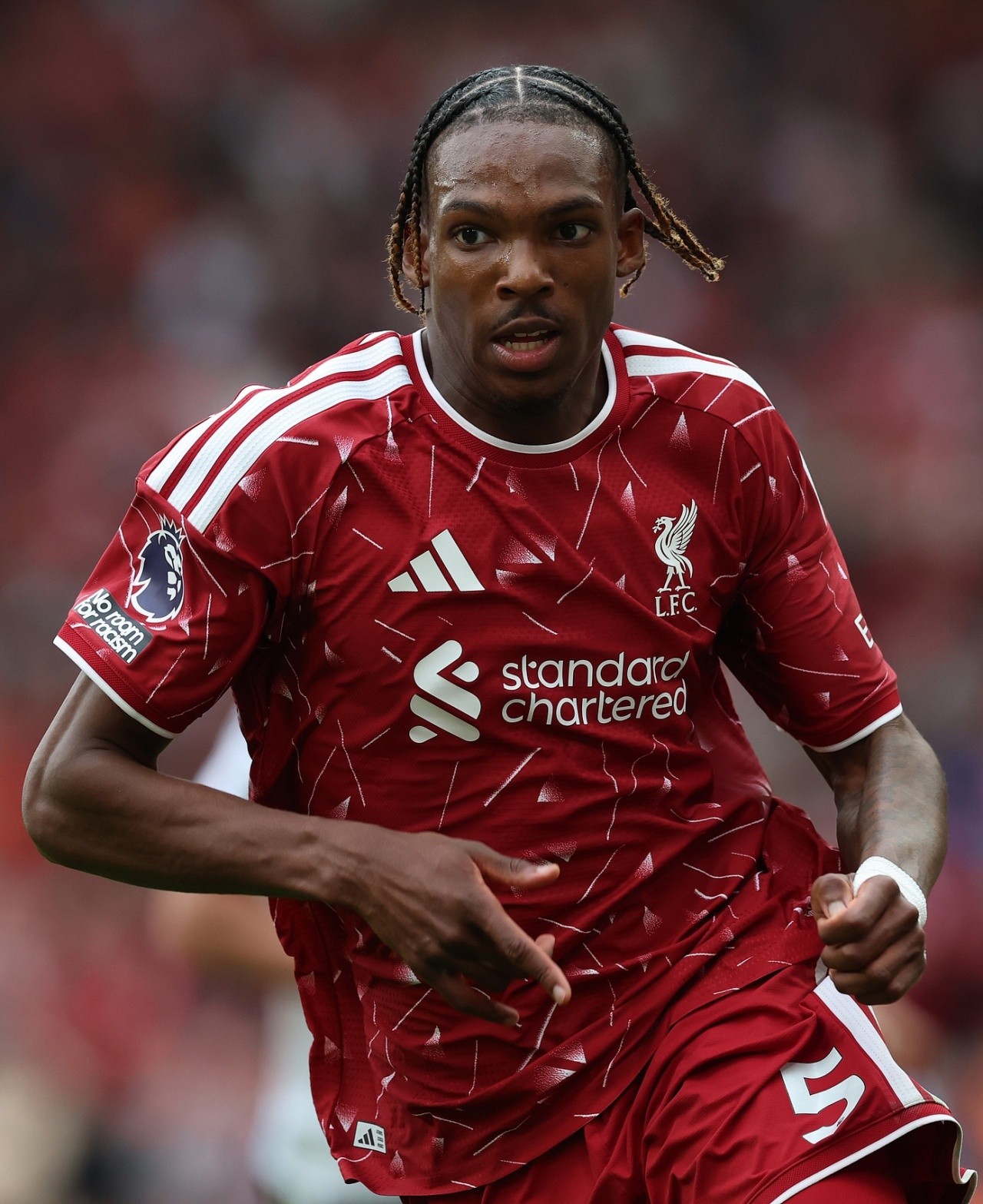 Yacquet, 21, Starter di Setiap Laga Liverpool, Menyelamatkan Bola di Garis Gawang dan Raih Rating Tertinggi