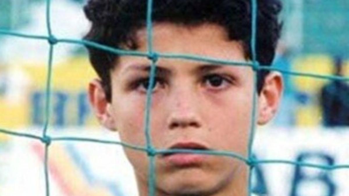 Ronaldo: Meine Mutter hungerte, damit ich essen konnte, und arbeitete nachts als Putzfrau, nur um mir meine ersten Fußballschuhe zu kaufen