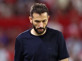Valencia sack Corberan and CEO Gourlay after dismal start