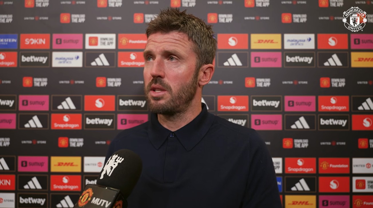 Carrick: El gol cambió el partido, fue una decisión extremadamente mala