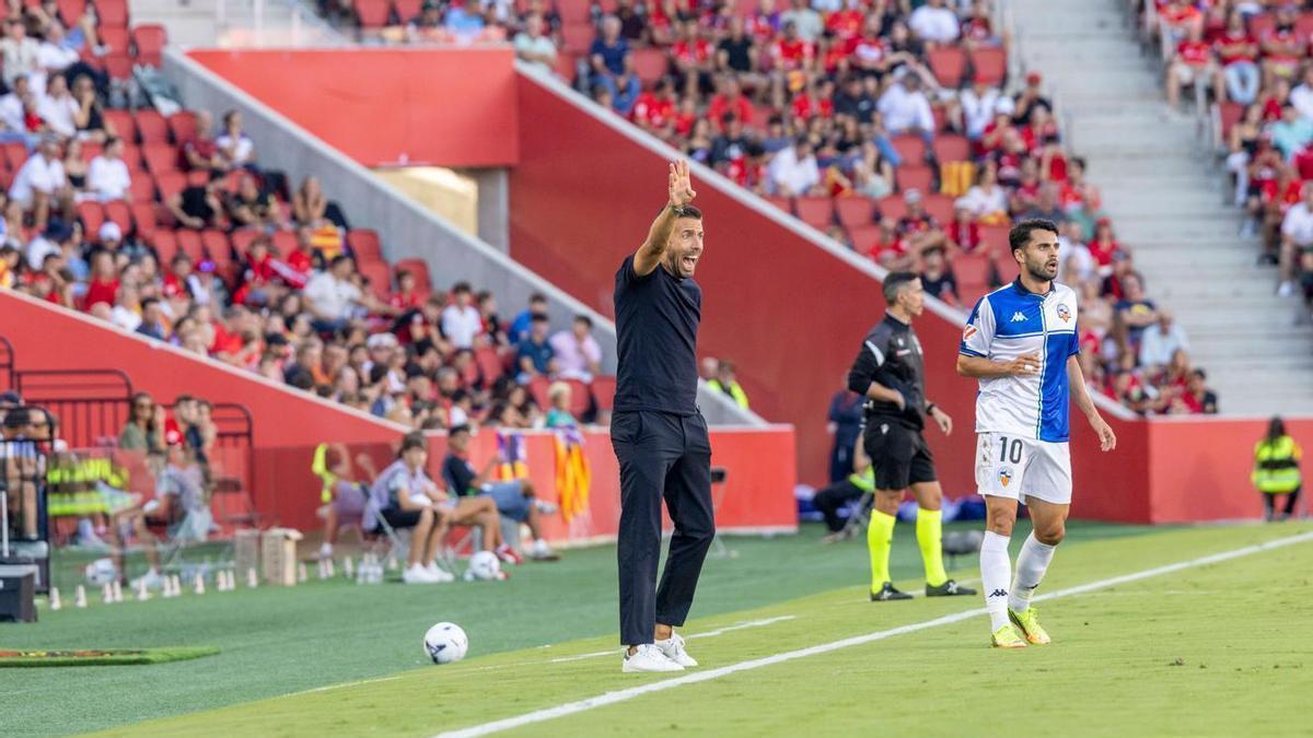 マジョルカ監督「試合は計画通り。精神衛生のためには順位表を見るな」
