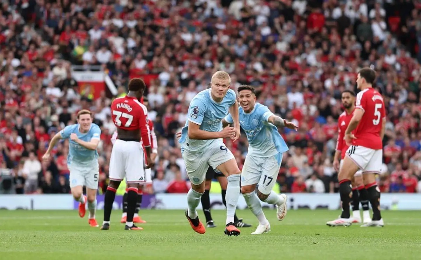 Manchester United abituato al contropiede contro il Manchester City, manca di soluzioni offensive quando domina il possesso palla
