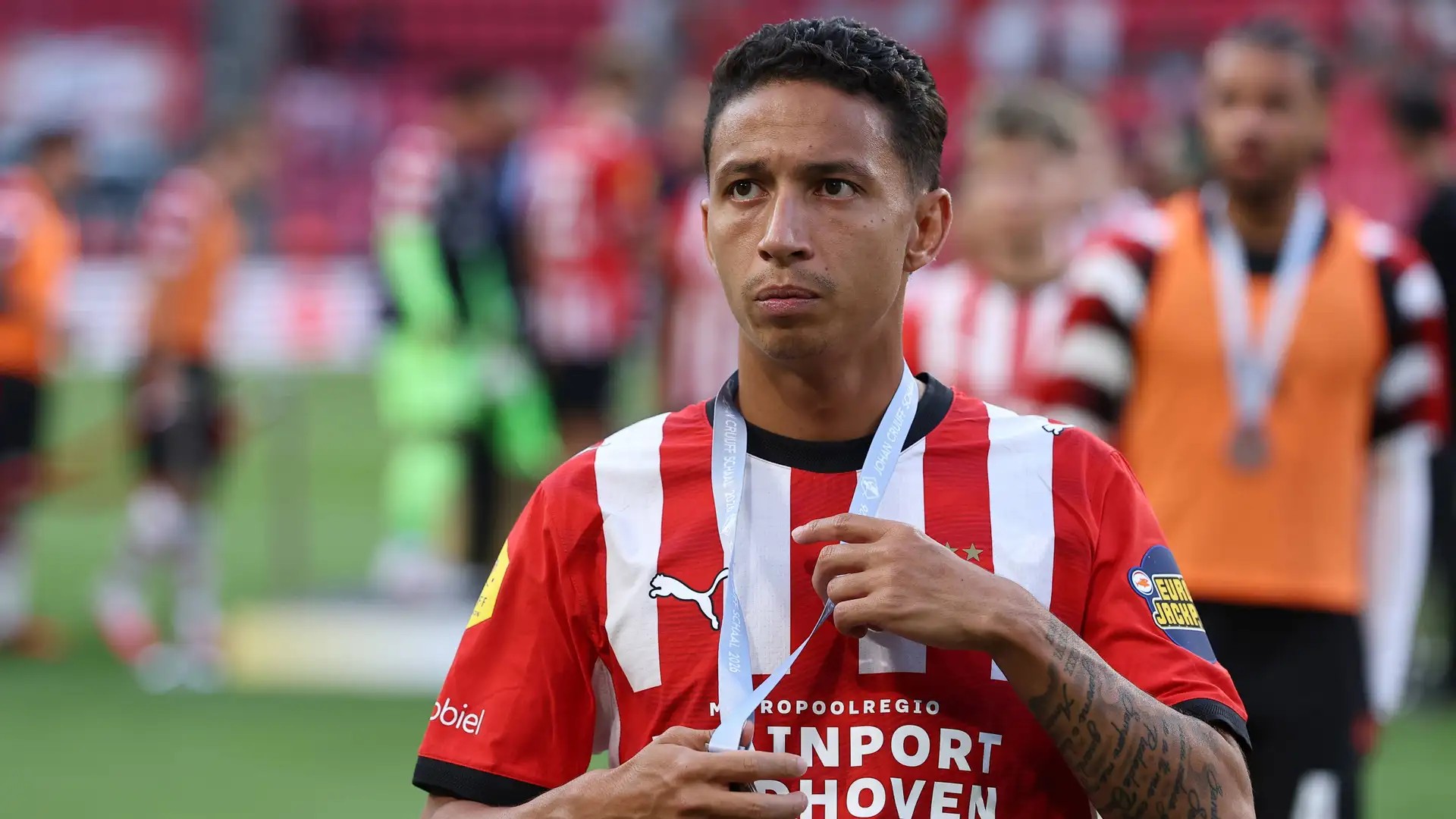 El capitán del PSV Mauro Júnior sorprendido por su primera convocatoria con Brasil