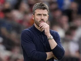 Man Utd: Pressure on Michael Carrick increasing after Man City defeat, says Gary Neville