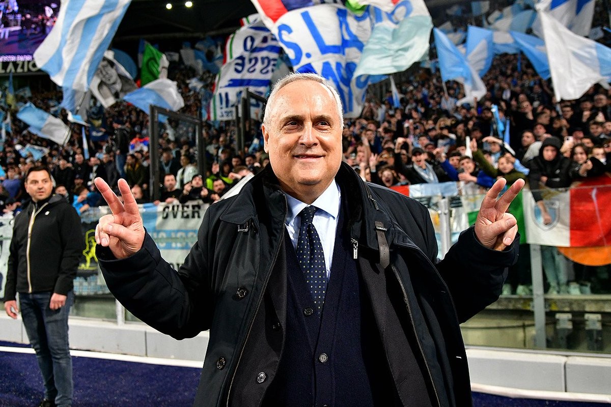 Les joueurs de la Lazio envisagent d'écrire à Lotito pour lui faire entendre la voix des supporters