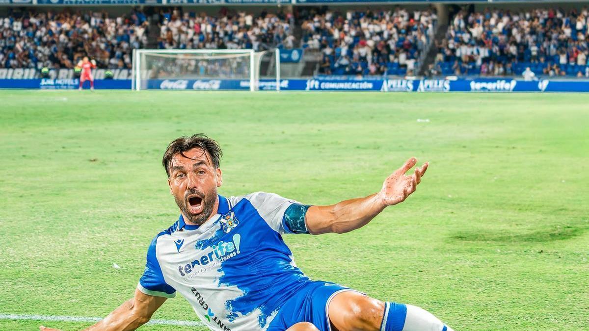 Marca : Enric Gallego, attaquant de Tenerife, était chauffeur de camion et jouait en ligue régionale