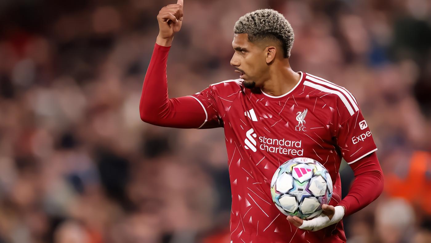 Romano: Il Liverpool ha un'opzione di riscatto per Araujo di 55 milioni di euro