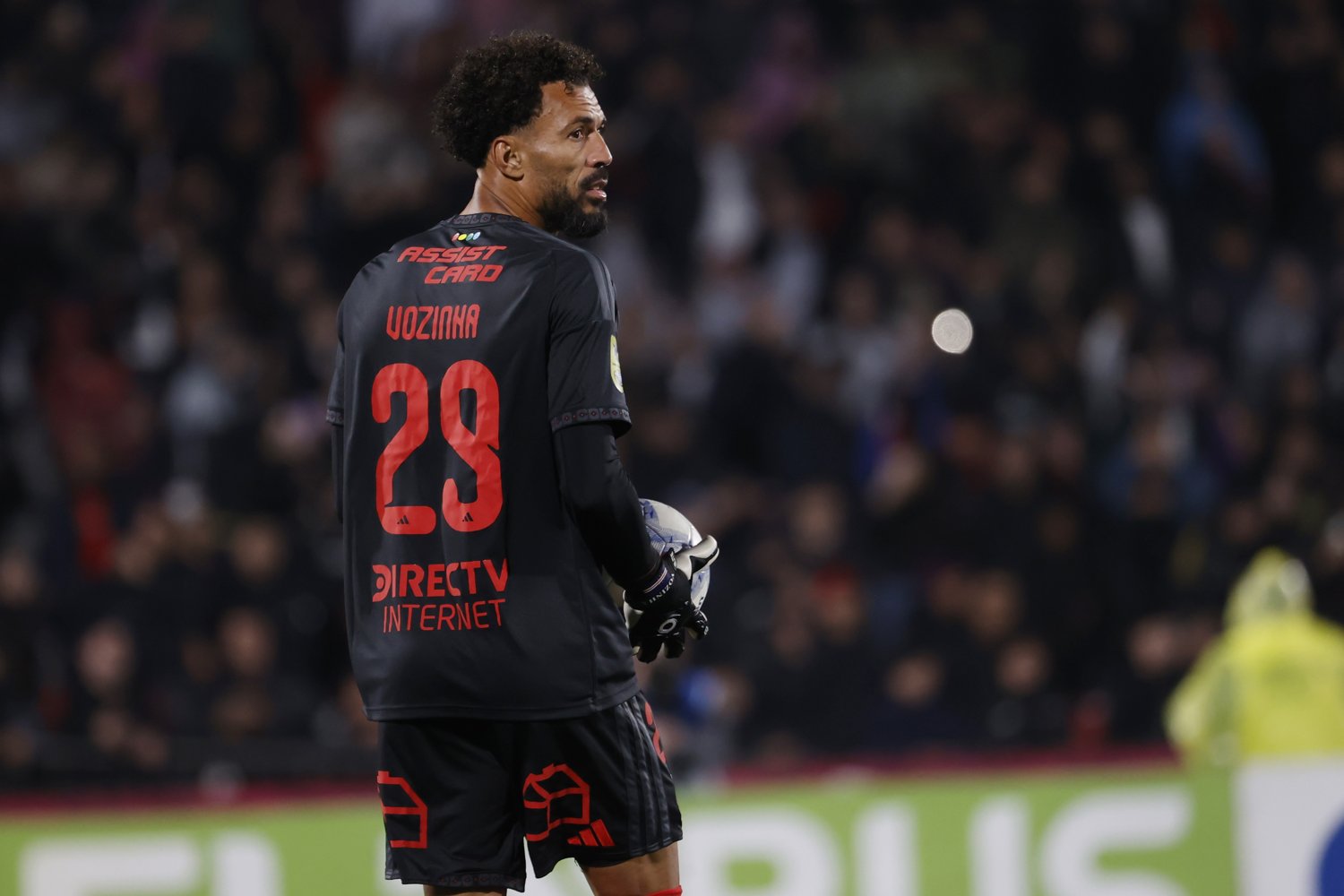 Ballon-d'Or-Kandidat Vozinha: Trainer verteidigt Keeper nach Patzer