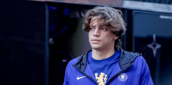Médias anglais : Pas de débuts pour Palestra, Chelsea espère un retour le 10 octobre