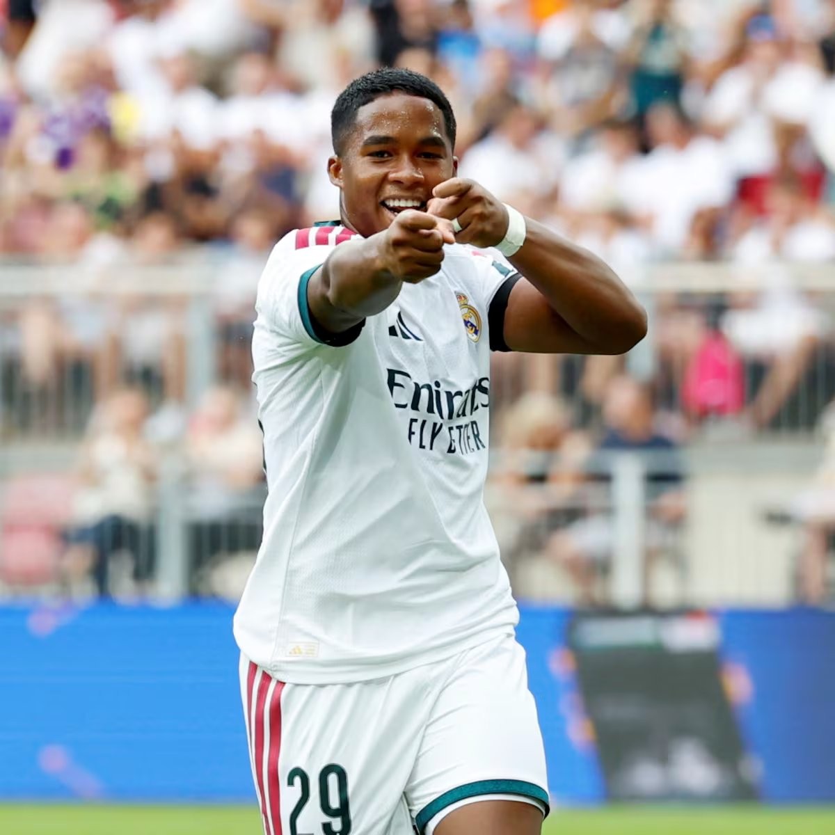 Endrick solo tiene en la cabeza al Madrid