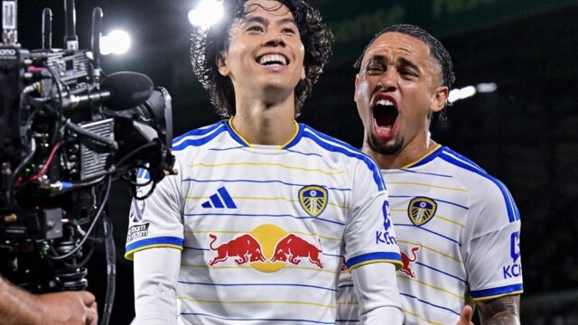 Leeds United 4-1 Newcastle: Magpies are thrashed as Calvert-Lewin shines