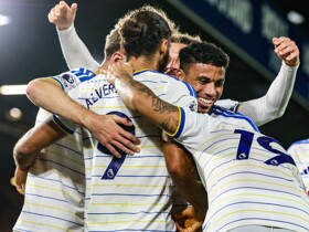 Leeds United 4-1 Newcastle United: Calvert-Lewin shines in statement victory