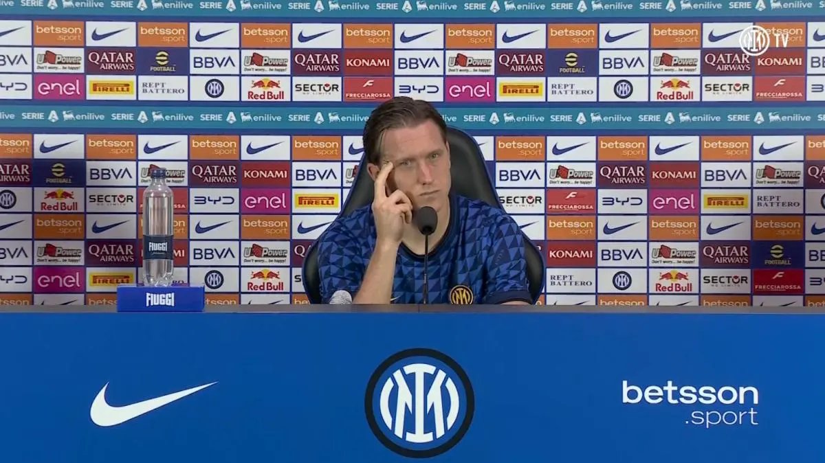 Zieliński: Jugaré donde me diga el entrenador; tenemos la capacidad de respuesta de un equipo top