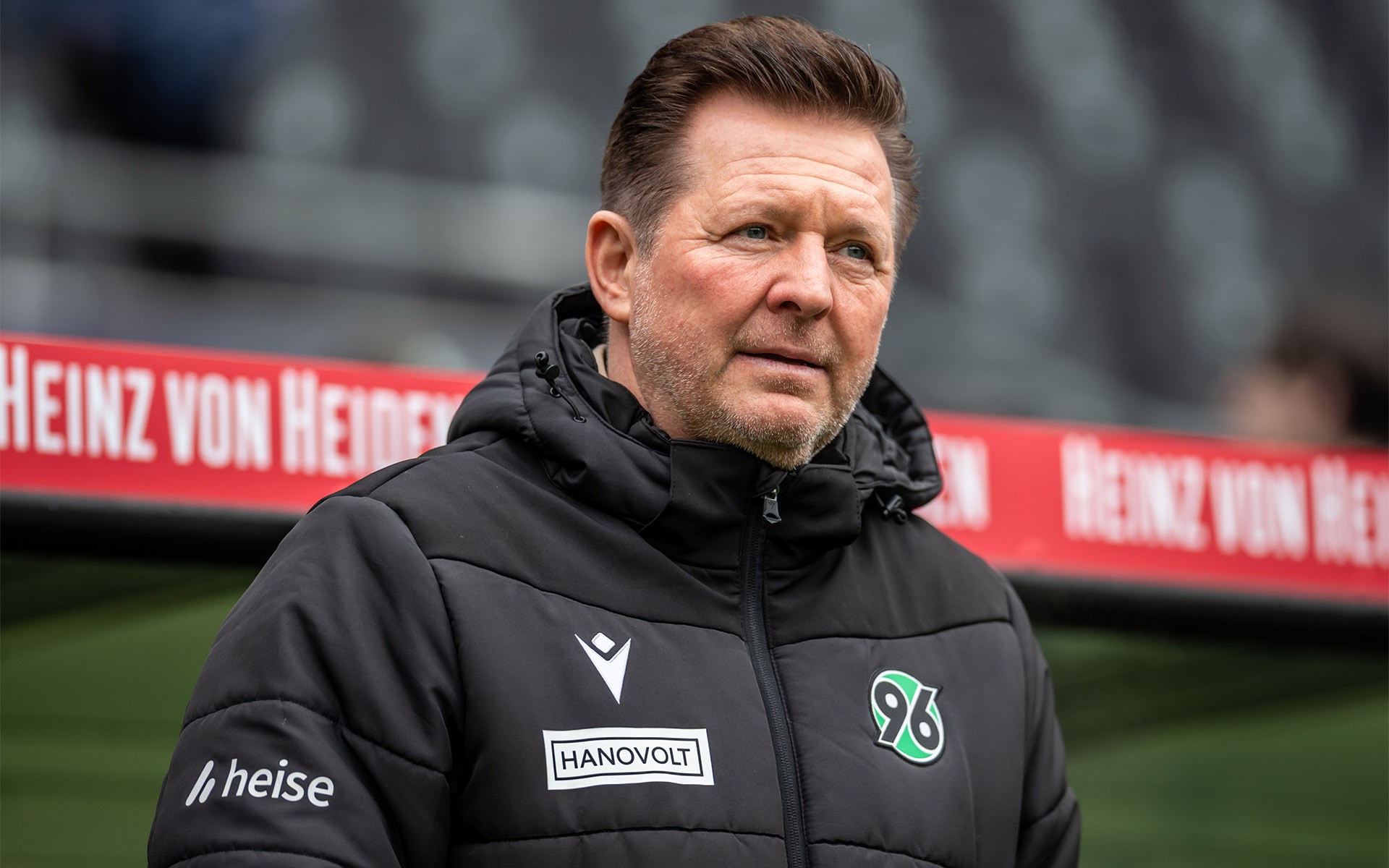Officiel : l'entraîneur du Hanovre 96, Christian Titz, limogé ; le club est 15e de deuxième division allemande