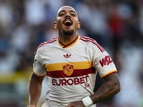 Siapa Sangka Donyell Malen Seseram Ini