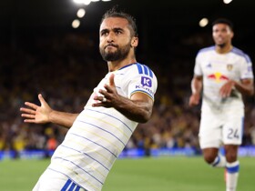 Calvert-Lewin one of Premier League's standouts – Farke