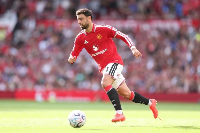 โอเว่น: หากผมเป็นผู้บริหารจะรั้ง Bruno Fernandes ไว้ให้ดีที่สุด ทุกทีมต้องระวังการปล่อยตัวแข้งอาวุโส